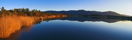 Photo panoramique du lac des escarcets