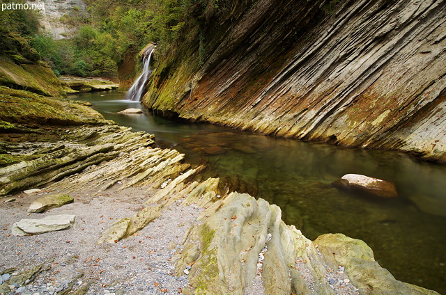 Image of an autumn landscape in the canyon of Cheran river