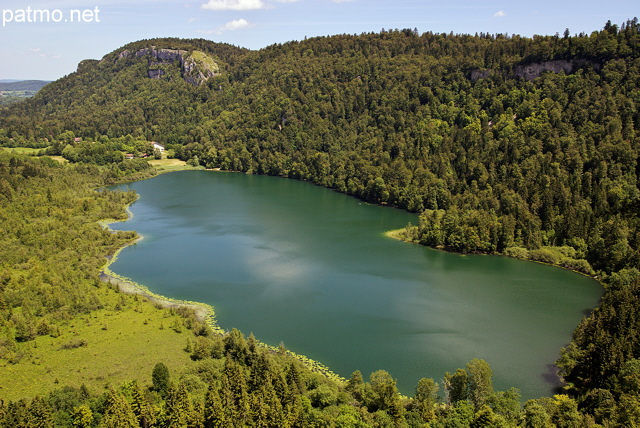 Photograph of Bonlieu lake in french Jura