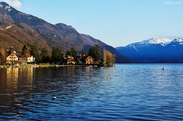 Image of Annecy lake in Talloires