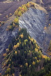 Photographie de pentes rodes et de fort de montagne en Savoie