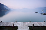 Image du lever du jour sur le lac  Annecy le Vieux