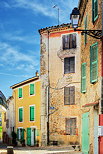 Photographie HDR d'une ruelle colore  Collobrires en Provence